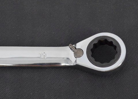 AWTOOLS KLUCZE PŁASKO-OCZKOWE Z GRZECHOTKĄ KOMPLET 6 szt. 8-19mm AWTOOLS KLUCZE PŁASKO-OCZKOWE Z GRZECHOTKĄ KOMPLET 6 szt. 8-19mm
